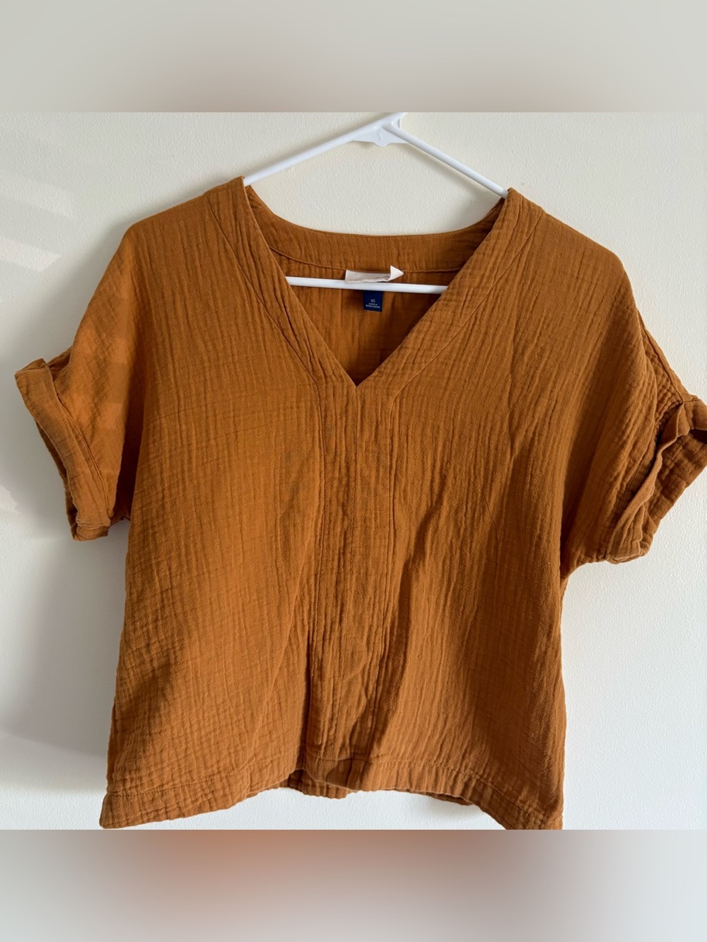 Universal Thread Rust Textured V Neck Short Sleeve Top 100% Cotton Size XS